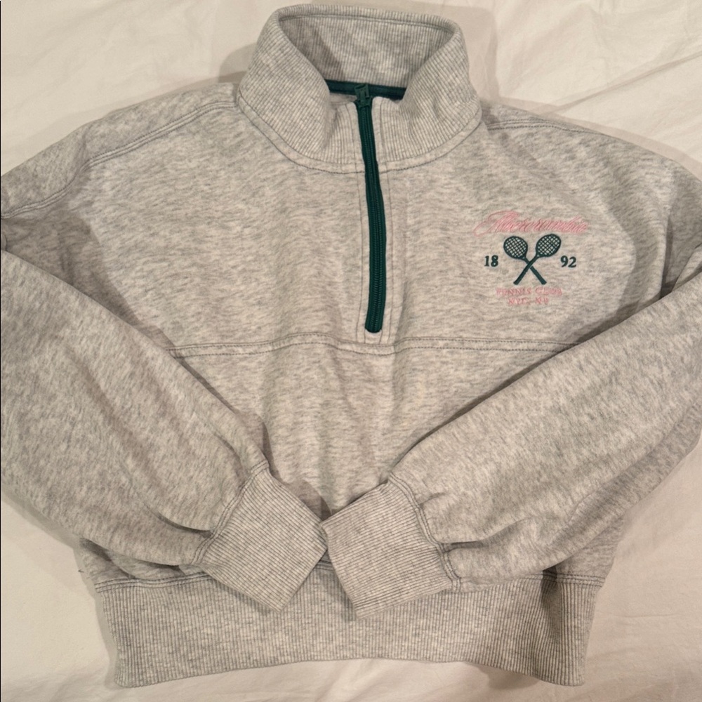 Ambercrombie girls Gray Quarter-Zip Sweatshirt with Tennis Logo cropped, runs sm